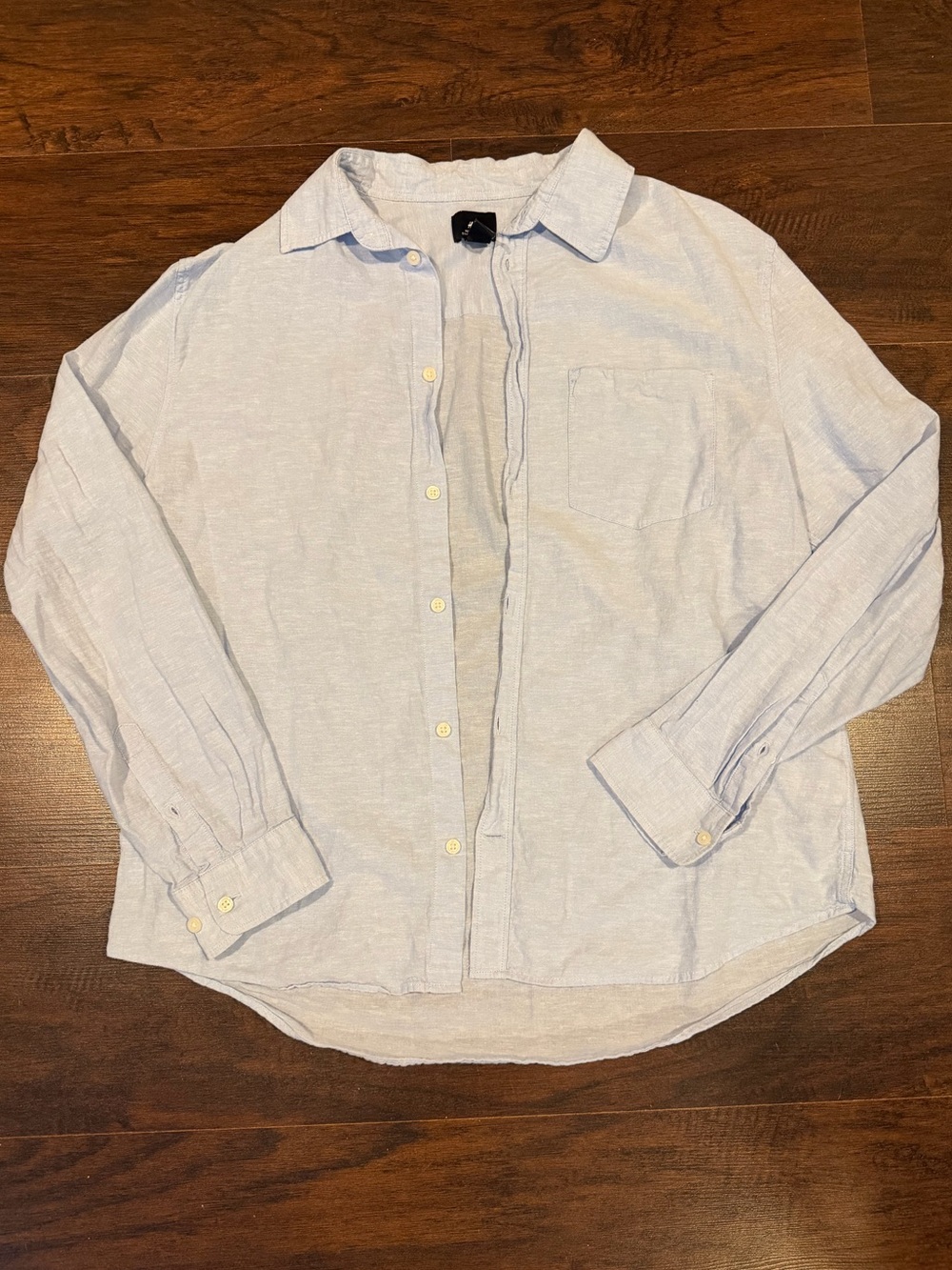H&M Light Blue Casual Button-Up Shirt - Long Sleeve